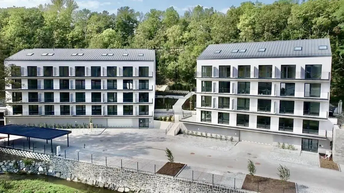 Pronájem bytu · 2+kk · 37 m² (ID: Zlychov2kk)
