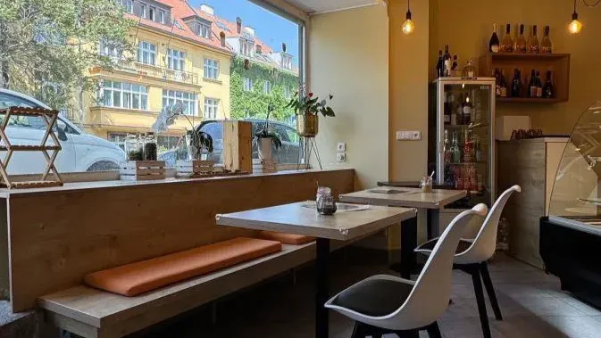 Pronájem komerční nemovitosti Praha - Střešovice
