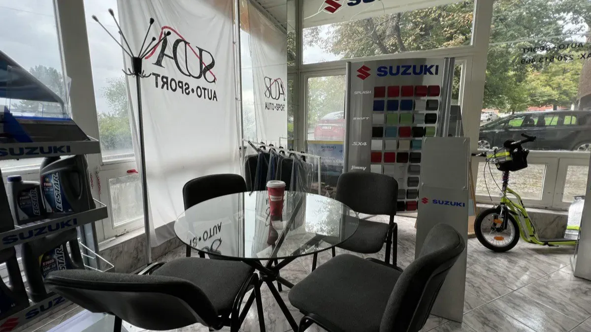 Prodej komerční nemovitosti · Autoservis · 700 m²