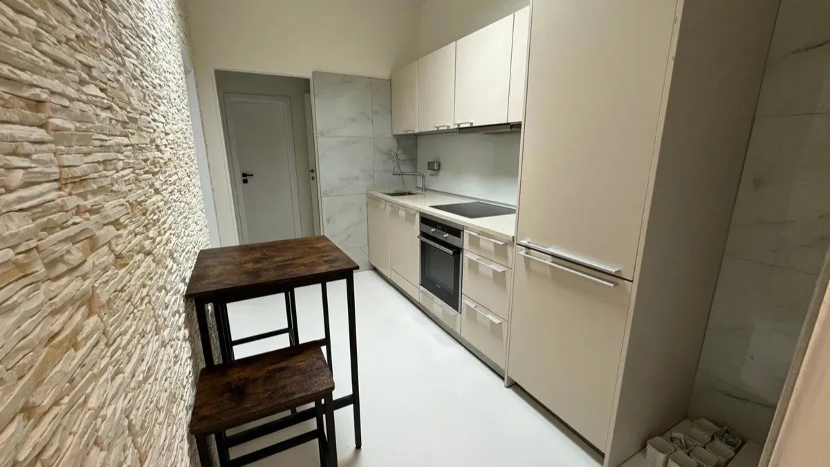 Pronájem pokoje · 70 m²